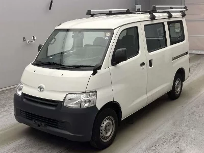 TOYOTA TOWN ACE VAN