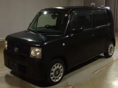 Toyota Pixis Space