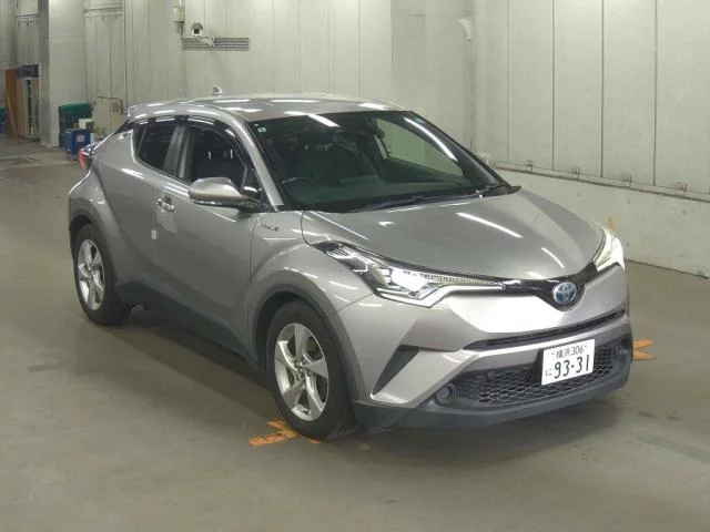 Toyota C-HR  с аукциона в Японии