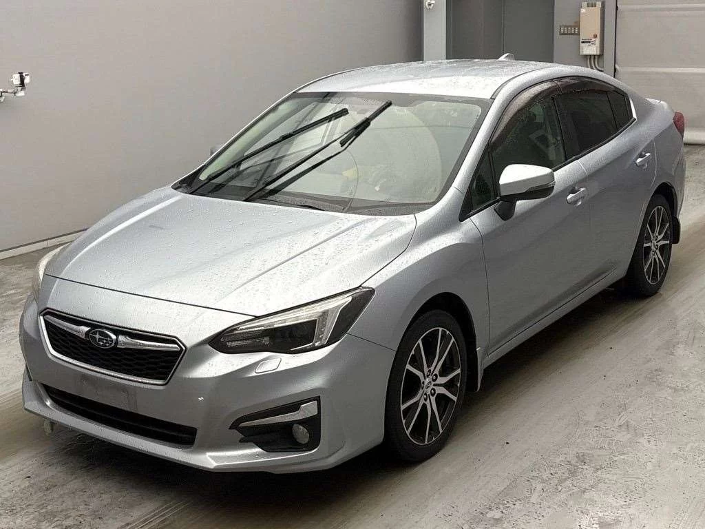 Subaru Impreza  с аукциона в Японии