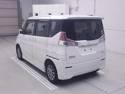 Mitsubishi Delica D:2