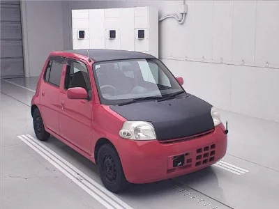 Daihatsu Esse