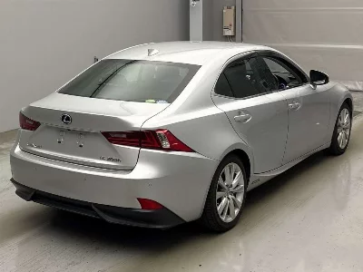 Lexus IS300h