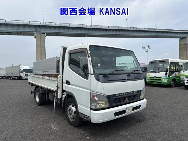 Mitsubishi Fuso Canter  с аукциона в Японии
