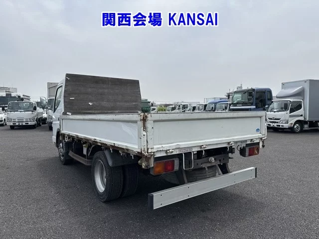 Mitsubishi Fuso Canter  с аукциона в Японии
