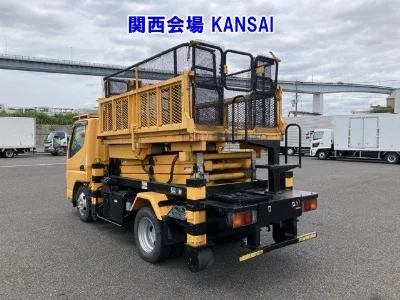 Mitsubishi Fuso Canter