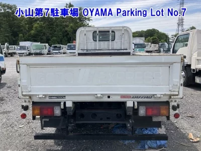 Hino Dutro