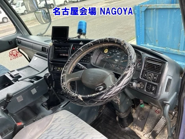 Nissan UD  с аукциона в Японии