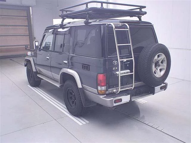 Toyota Land Cruiser  с аукциона в Японии