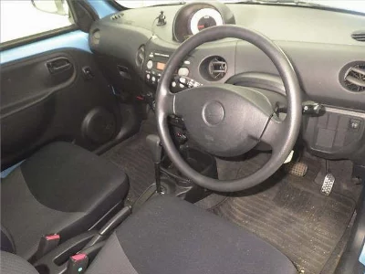 Daihatsu Esse