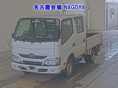TOYOTA DYNA
