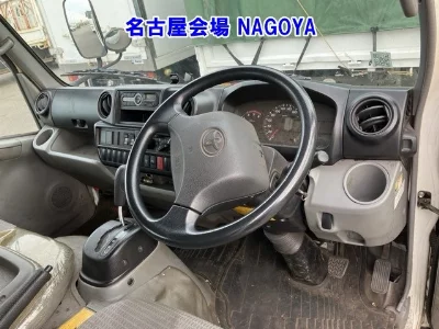 TOYOTA DYNA