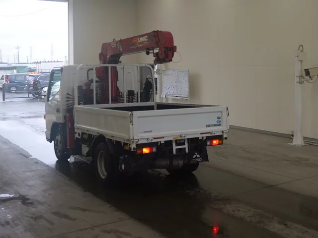 Mitsubishi Fuso Canter  с аукциона в Японии