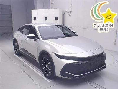Toyota Crown Crossover