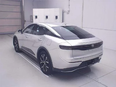 Toyota Crown Crossover