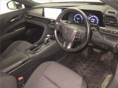 Toyota Crown Crossover