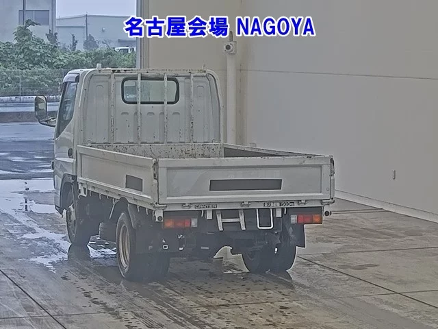 Mitsubishi Fuso Canter  с аукциона в Японии