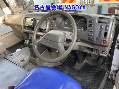 Mitsubishi FUSO ROSA