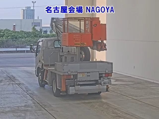 Hino Dutro  с аукциона в Японии