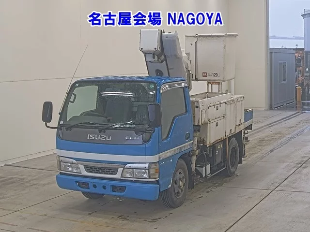 Isuzu Elf  с аукциона в Японии