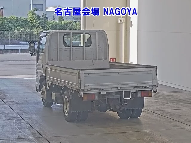 Isuzu Elf  с аукциона в Японии