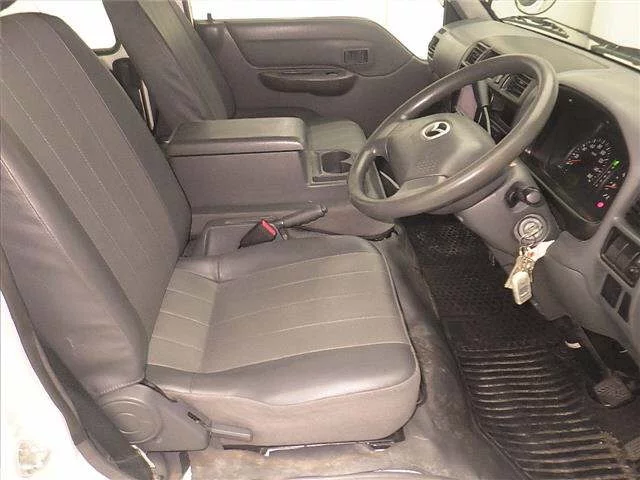 Mazda Bongo  с аукциона в Японии