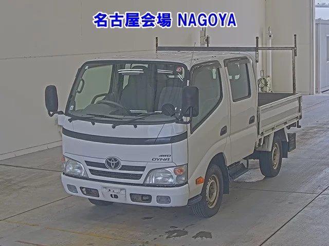 Toyota Dyna  с аукциона в Японии