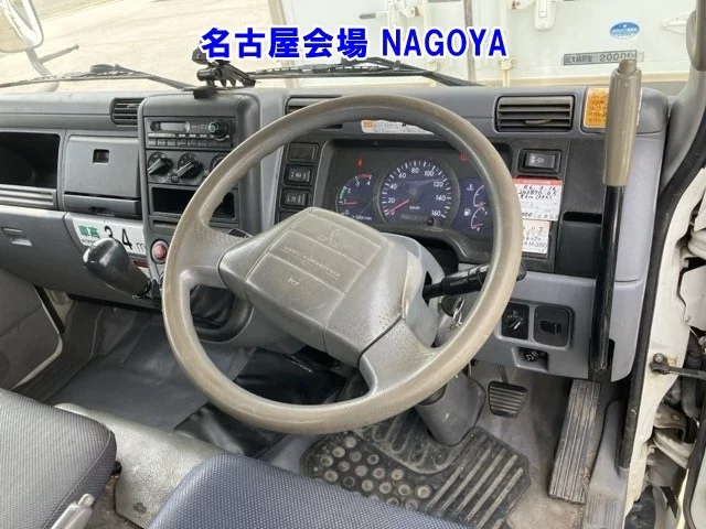 Mitsubishi Fuso Canter  с аукциона в Японии