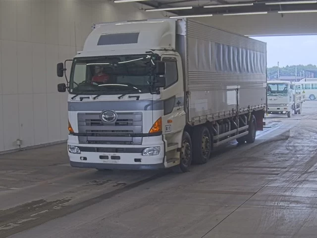 Hino Profia  с аукциона в Японии
