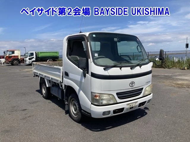 Toyota Dyna  с аукциона в Японии