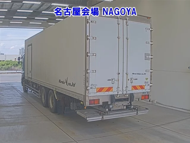 Hino Profia  с аукциона в Японии