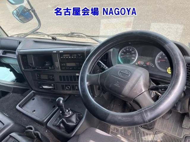 Hino Profia  с аукциона в Японии