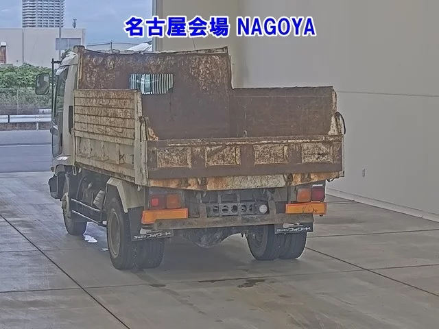 Isuzu Forward  с аукциона в Японии