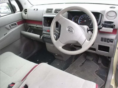 Daihatsu Move Conte