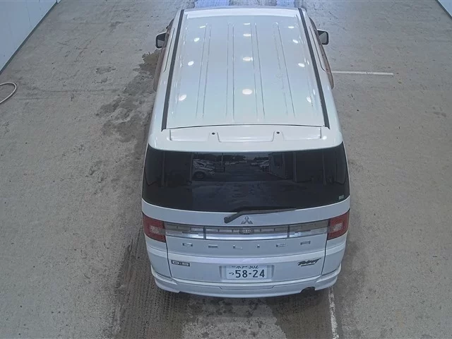 Mitsubishi Delica D:5  с аукциона в Японии