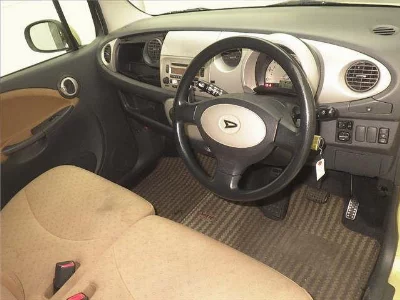 Daihatsu Move Latte