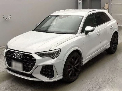 AUDI RS Q3