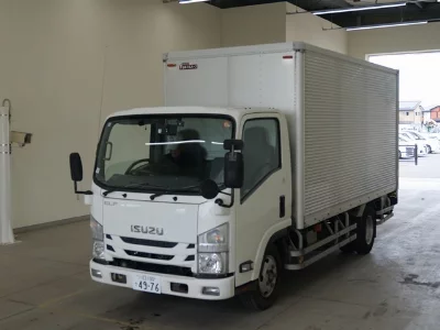 Isuzu Elf