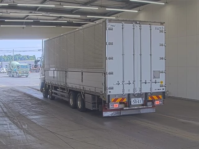 Hino Profia  с аукциона в Японии
