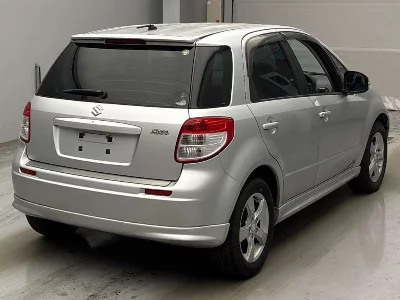 Suzuki SX-4