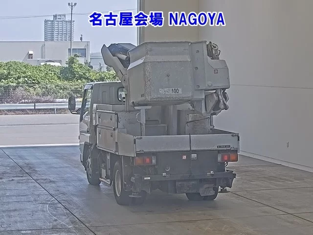 Mitsubishi Fuso Canter  с аукциона в Японии