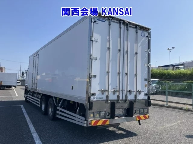 Hino Profia  с аукциона в Японии