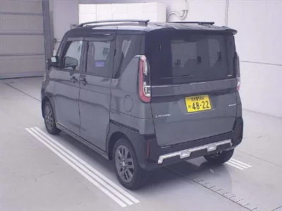 Mitsubishi Delica Mini