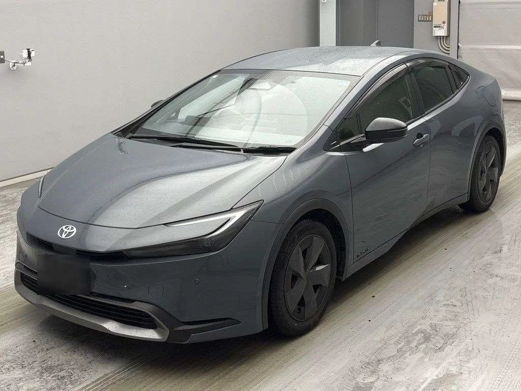 Toyota Prius  с аукциона в Японии