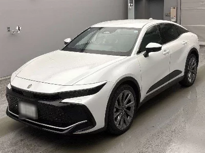 Toyota Crown Crossover
