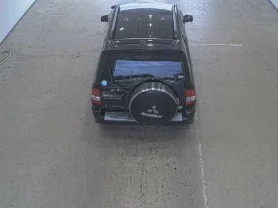 Mitsubishi Pajero iO