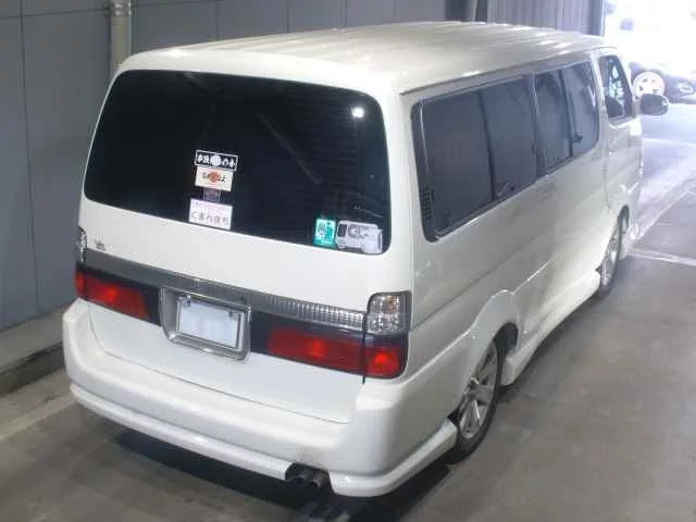 Toyota HiAce  с аукциона в Японии