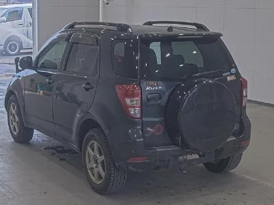 Toyota Rush