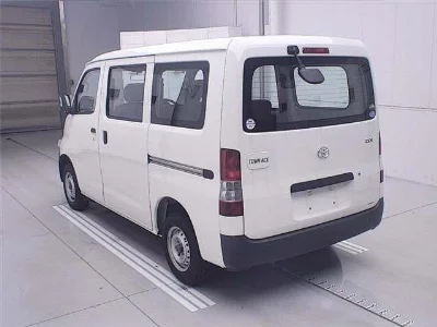 TOYOTA TOWN ACE