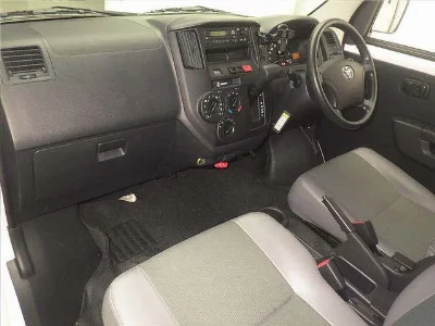 TOYOTA TOWN ACE